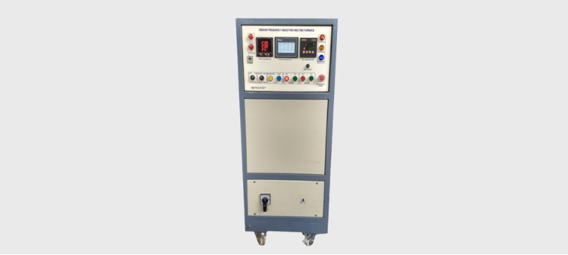 Motorized tilting machine